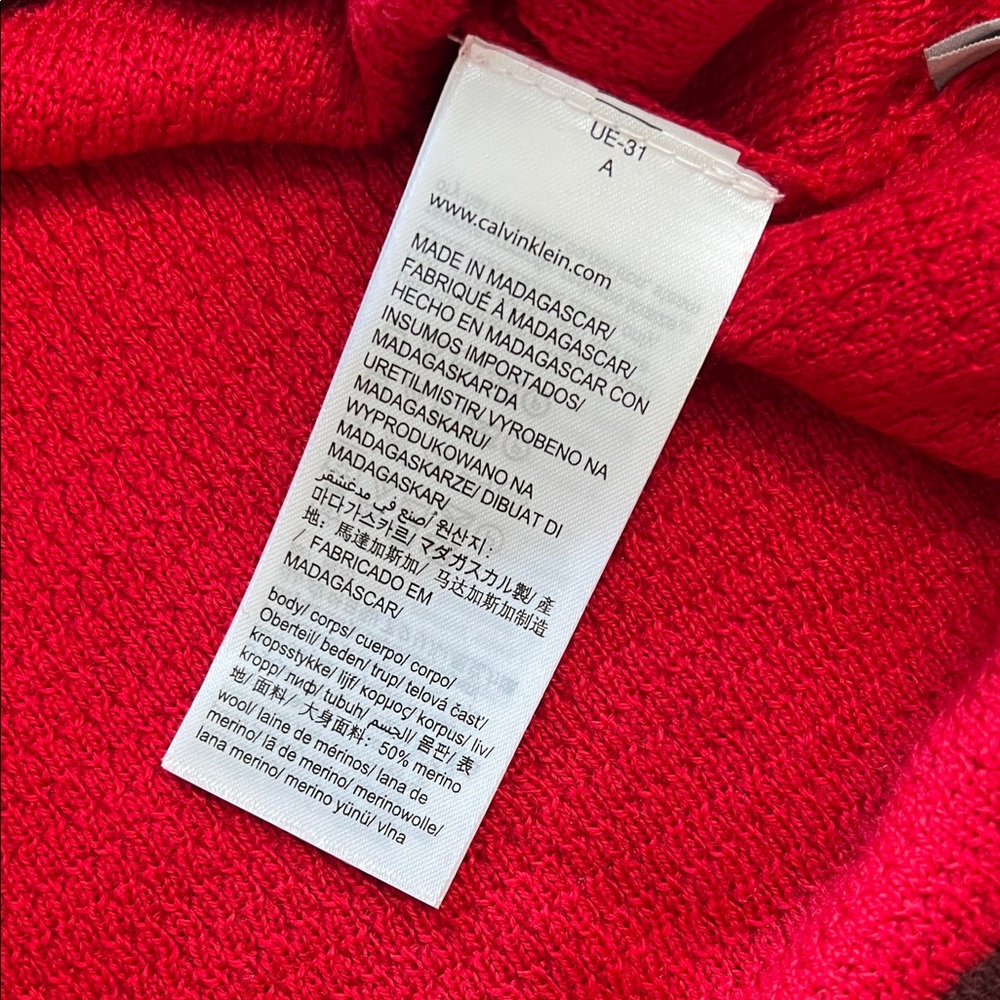Calvin Klein Red Crewneck Sweater with Dark Trim - Picture 6 of 6